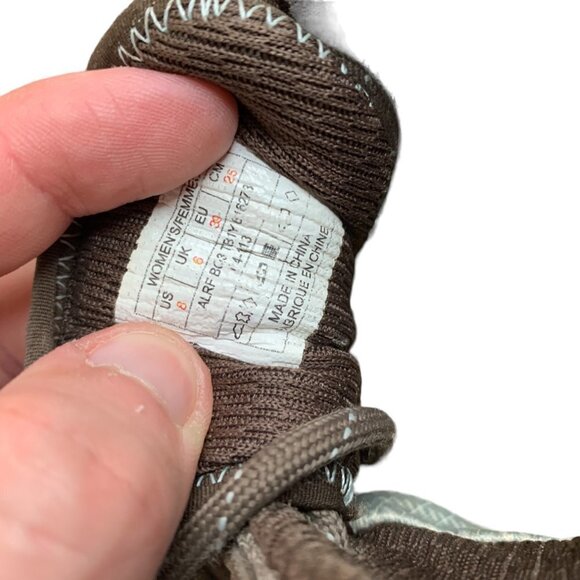 VINTAGE The North Face Gore-Tex Hiking Boots Size 8 - Picture 6 of 12